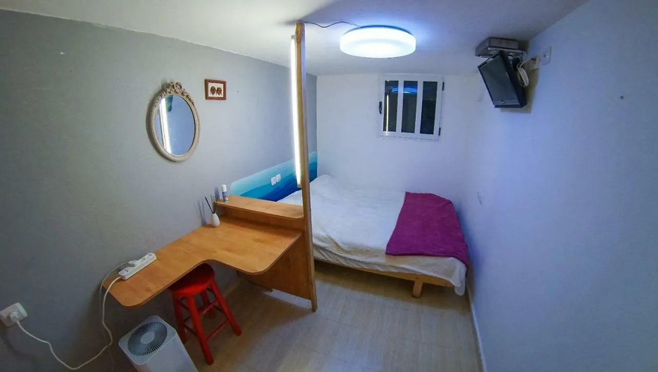 Private Place Near Carmel Center Apartment Haifa